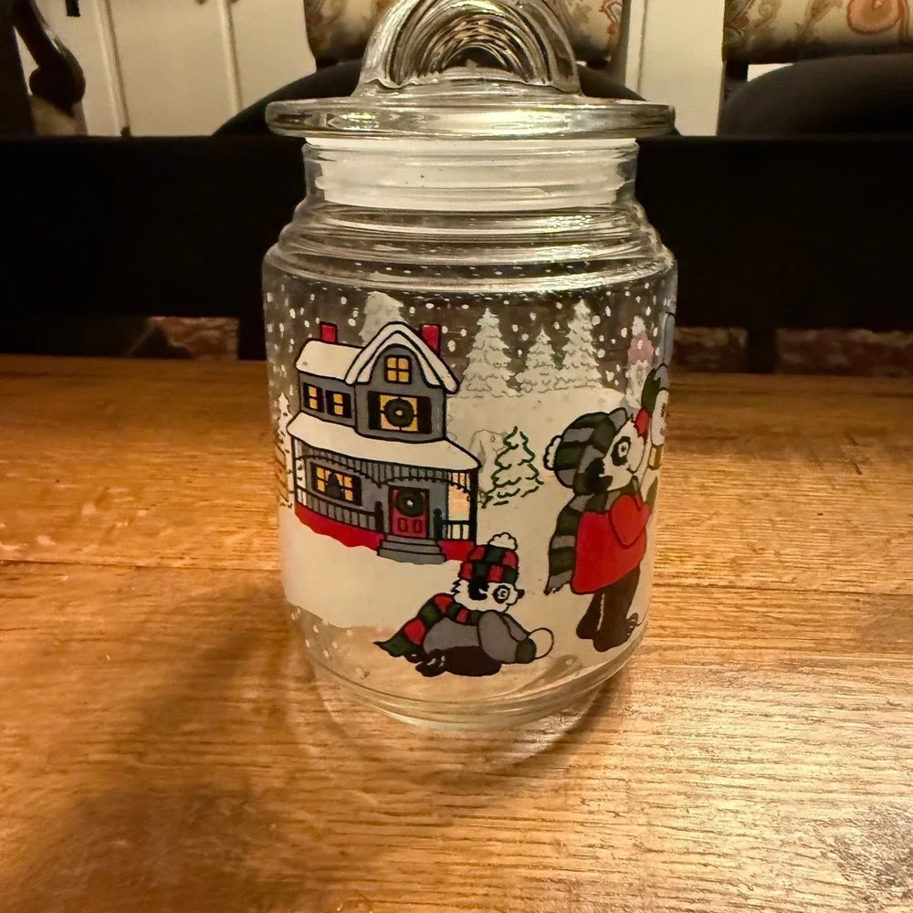 Vtg 1993 ADGI glass candy jar featuring a festive panda bear and snowman scene.